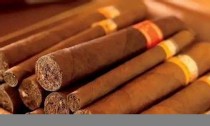 揭秘雪茄的独特香味与品质，让你体验无与伦比的烟草奢华